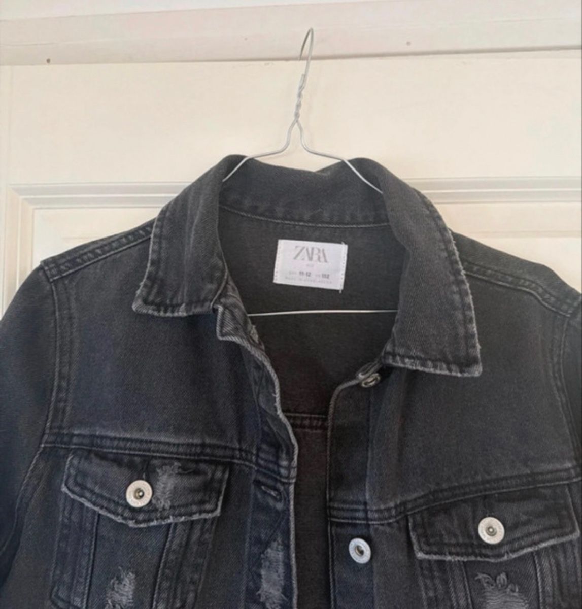 Zara Vestes: Black jeans jacket – Neuf (Voir description) à Uster par Monika_OB 4