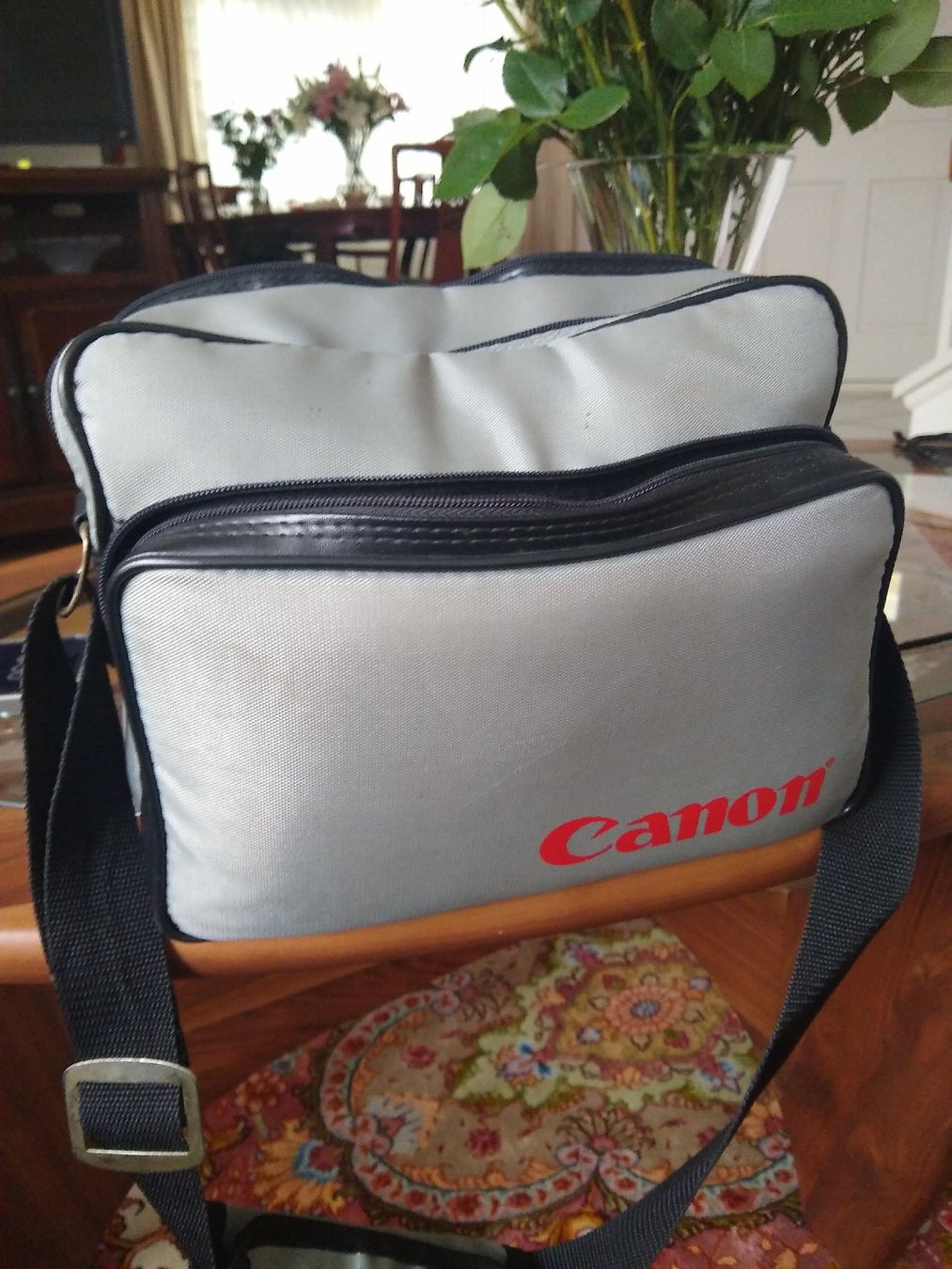 Canon Fotocamera: Canon EOS630 - lense 35-80 - with case and accesories – Nuovo (secondo la descrizione) da Dübendorf venduto da LoRi-2026 3