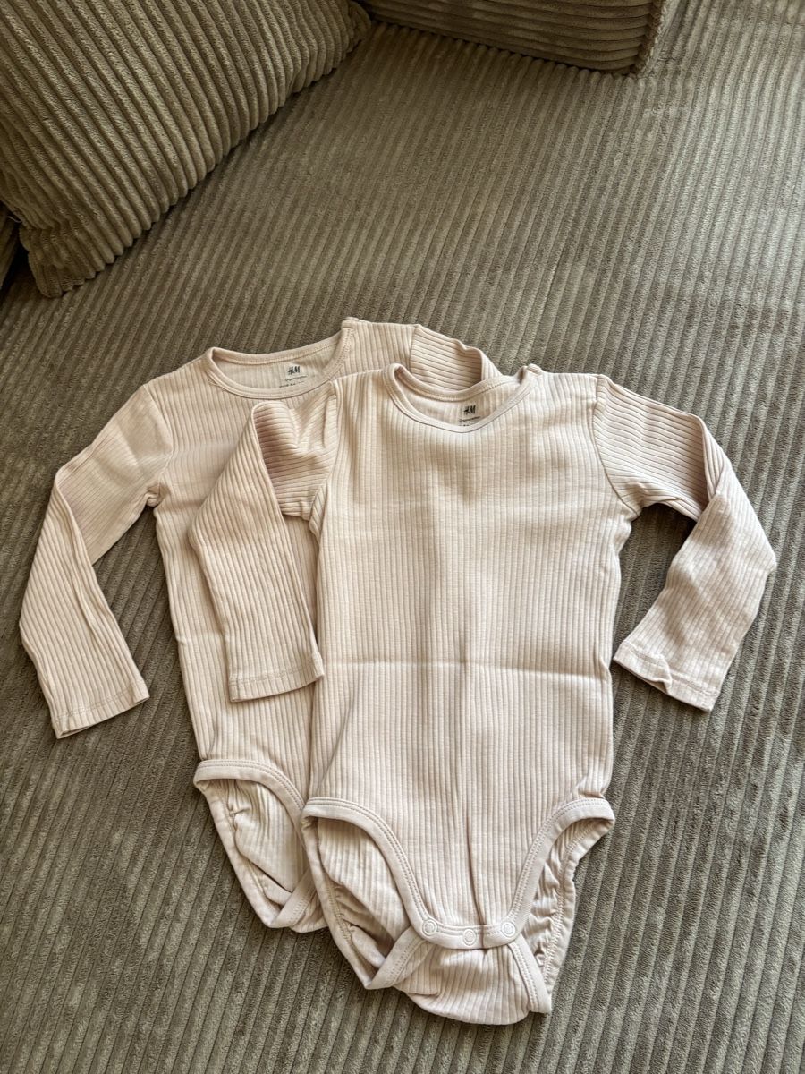 H&M Biancheria intima: NEU 2x Body langarm, H&M, Gr. 86 – Nuovo (secondo la descrizione) da Hagenbuch ZH venduto da LisaChristine