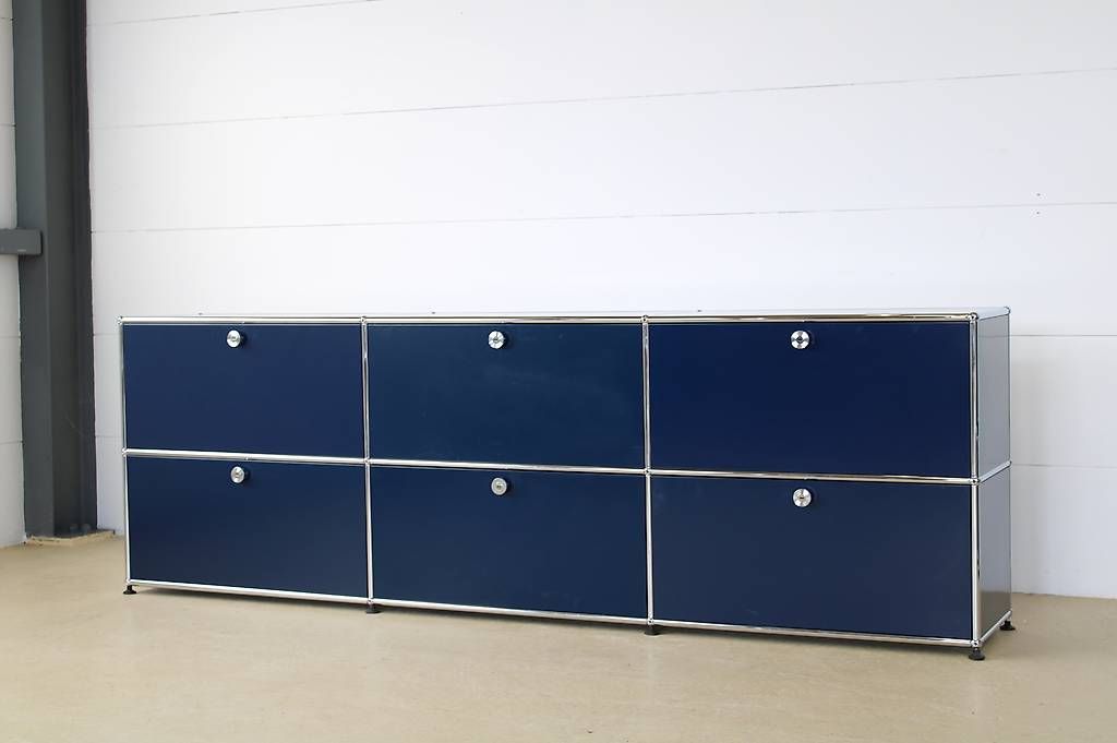 USM Scaffali: USM Sideboard in Stahlblau, neuewertig – Usato da Meinisberg venduto da atelier_TILIJA 2