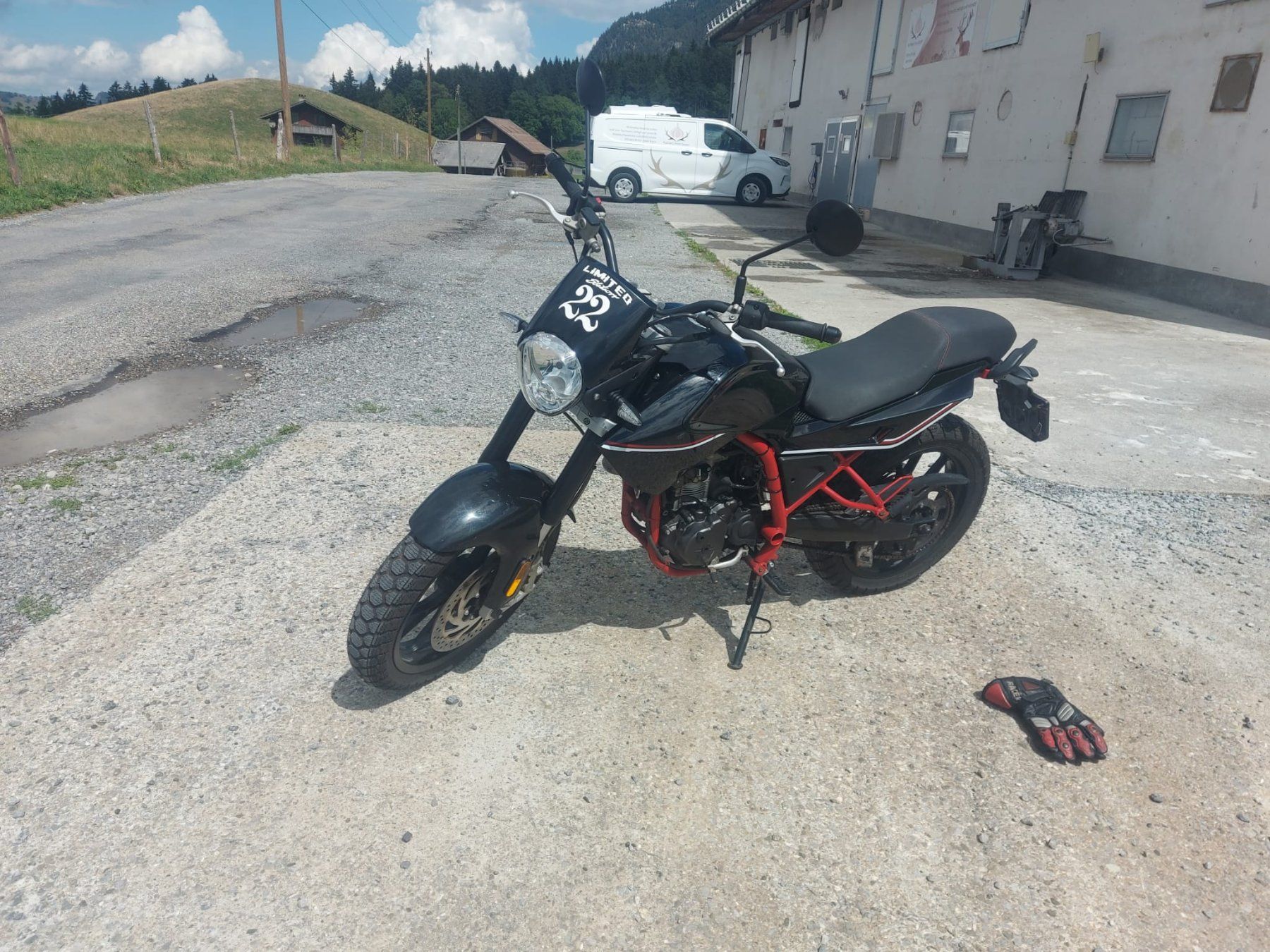 Malaguti Strada: Malaguti Monte Pro 125 – Usato da Kerns venduto da res014