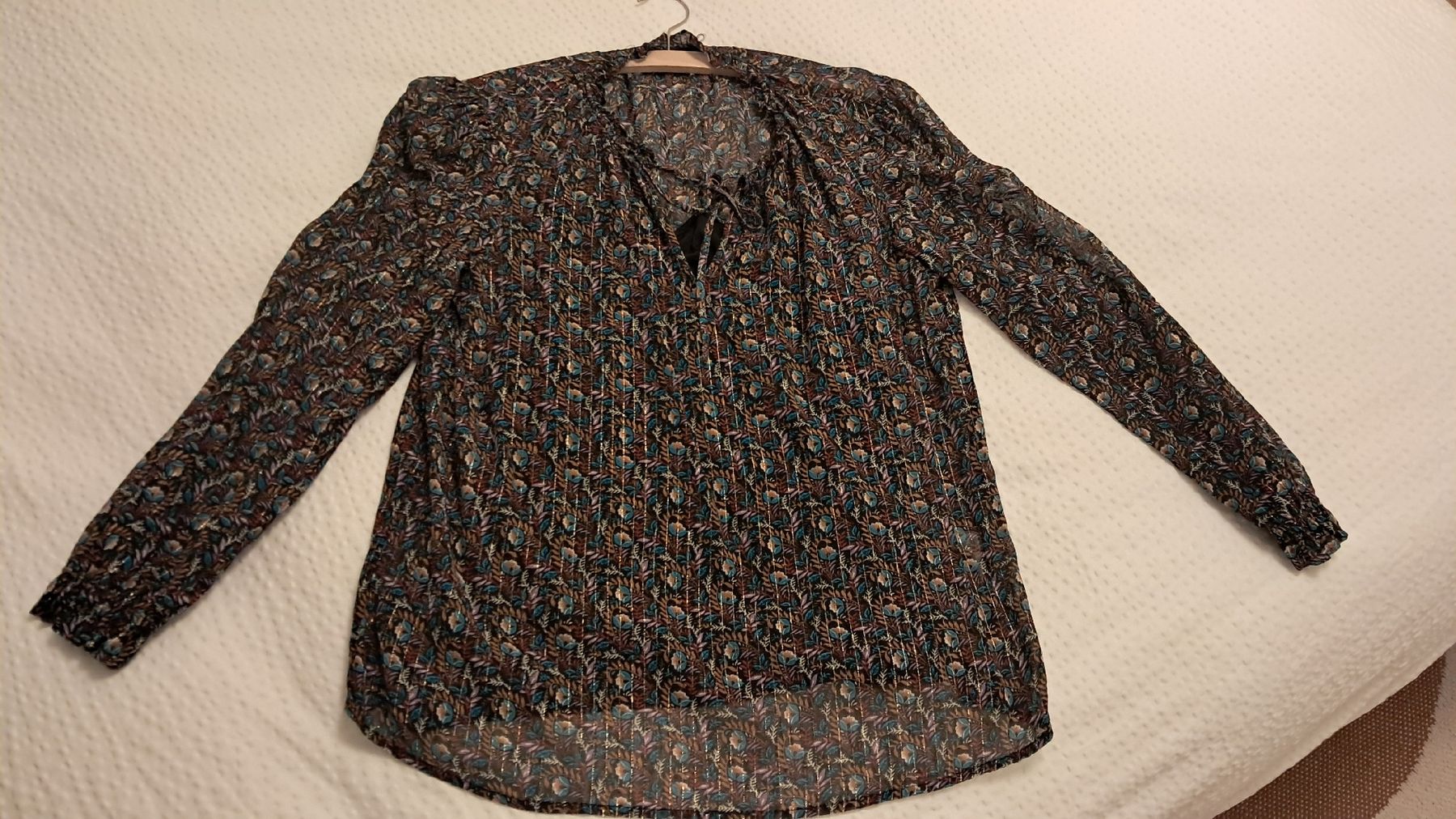 Blusen: Muster Bluse Langarm Gr. M, top Zustand – Gebraucht aus Fislisbach von chica_76