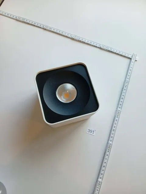 Kronleuchter & Deckenlampen: Moderne LED Wand- oder Deckenlampe quadratisch – Neu (gemäss Beschreibung) aus Ittigen von LuckyLiq 2