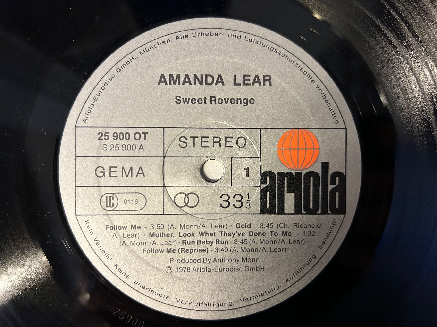 Schallplatten: Amanda Lear - Sweet Revenge - Original Vinyl LP Top – Gebraucht aus Aesch BL von BernisFlomi 3