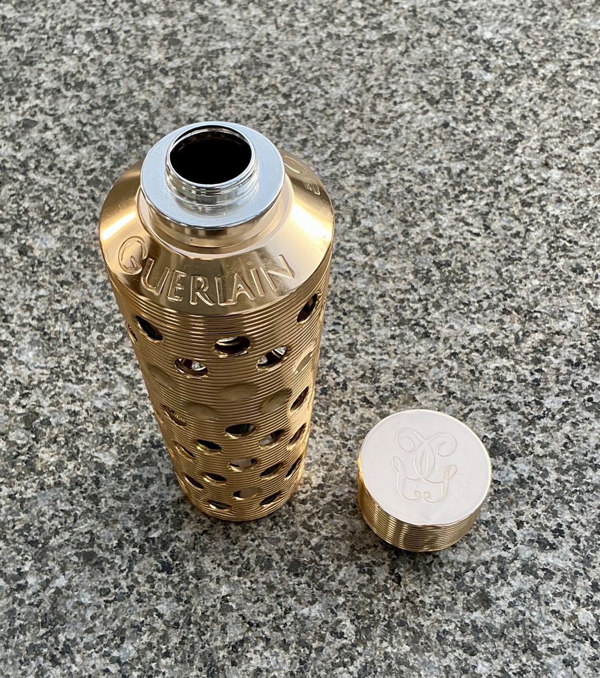 Flaconi: VINTAGE METALLCONTAINER GUERLAIN PARIS – Usato da Zell LU venduto da Silvermemory 6