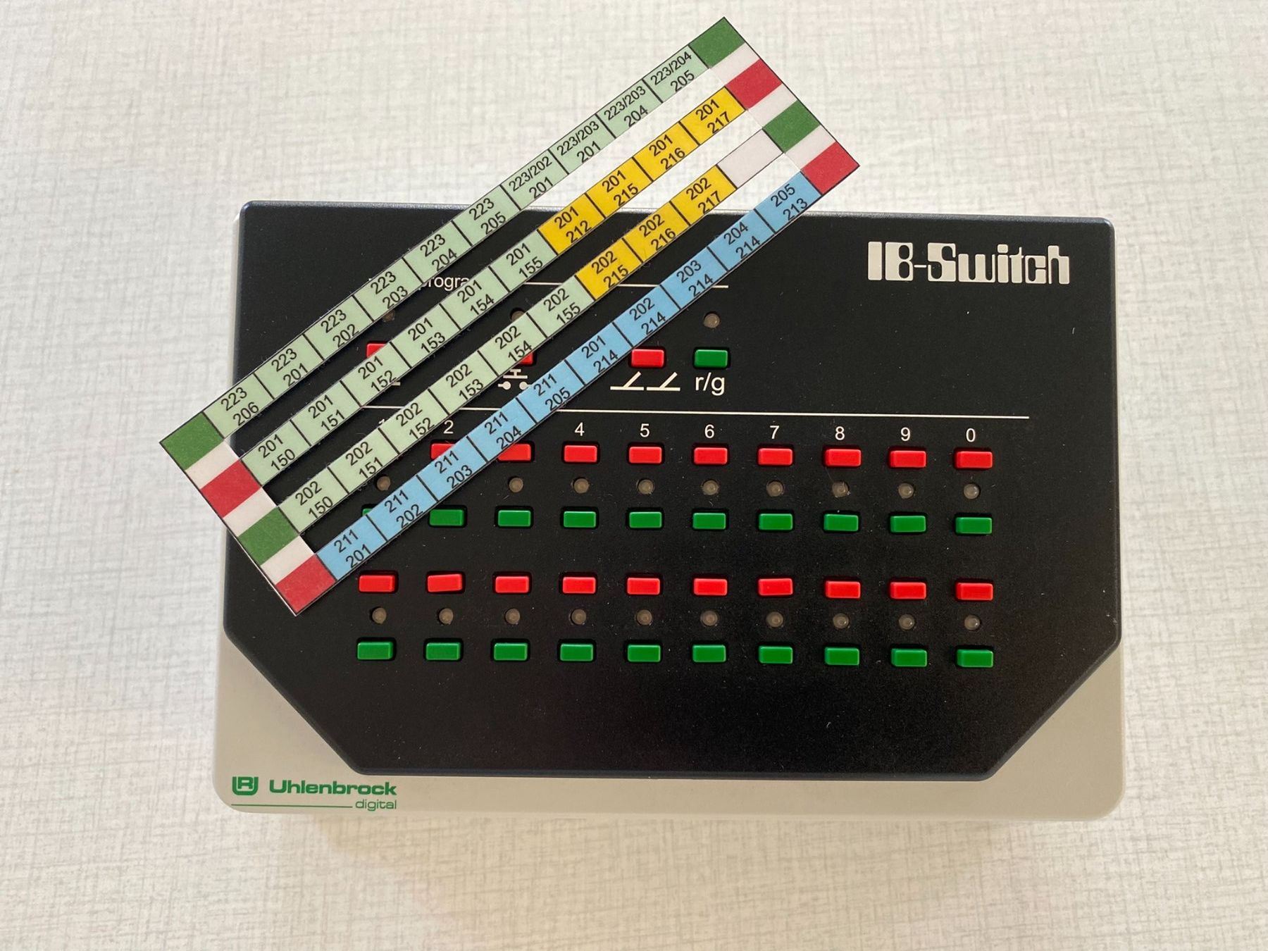 Uhlenbrock Modellini di ferrovie: Uhlenbrock IB-Switch Digitale Modellbahnsteuerung 65800 – Usato da Wohlen AG venduto da Kusy77 4