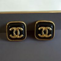 Boucles d’oreilles