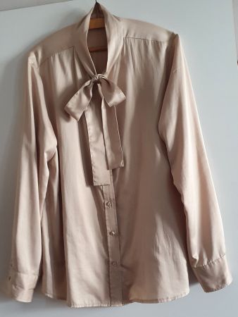 Satin Schluppenbluse, Gr. 42, Clarina