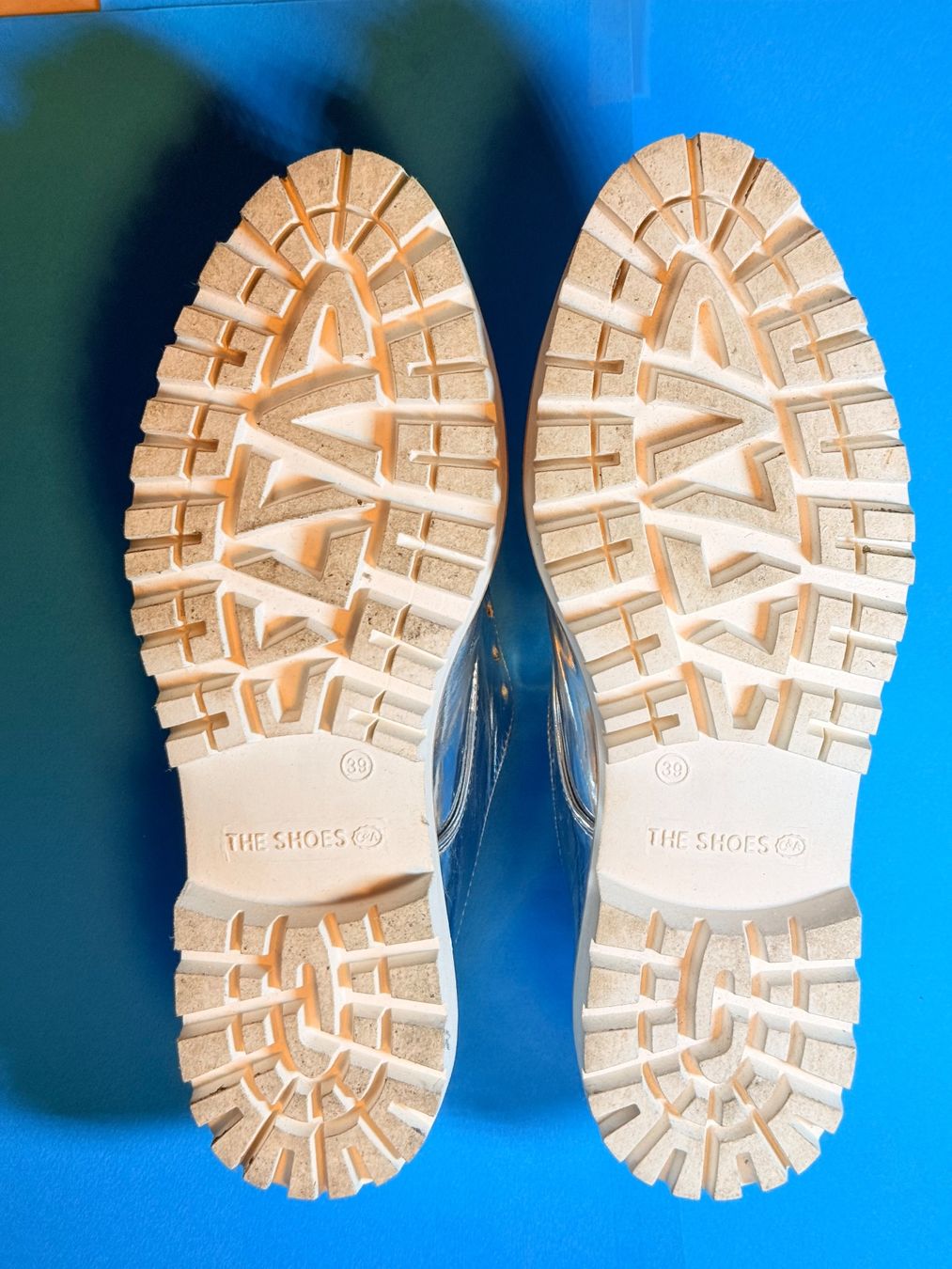 C&A Scarpe da donna: Silberne Schuhe Gr. 39 "THE SHOES" C&A Sommer oder Party! – Nuovo (secondo la descrizione) da Zuerich venduto da SonderArt-Wertgut 3