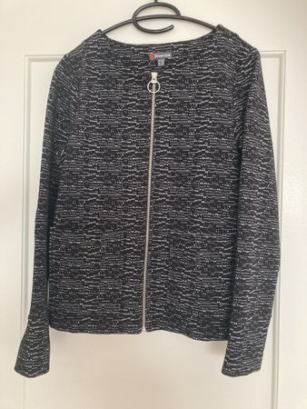 Street One Strickjacke, neuwertig, schwarz/weiss