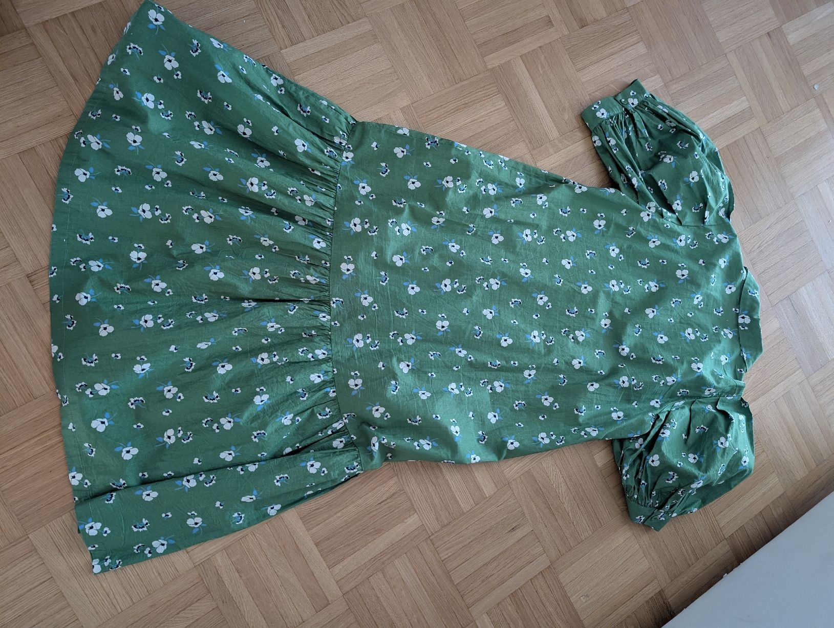 Vestiti: Kleid SYSTEMACTION mit Blumenmuster Grösse M top Zustand – Nuovo (secondo la descrizione) da Basel venduto da ale_db56 1