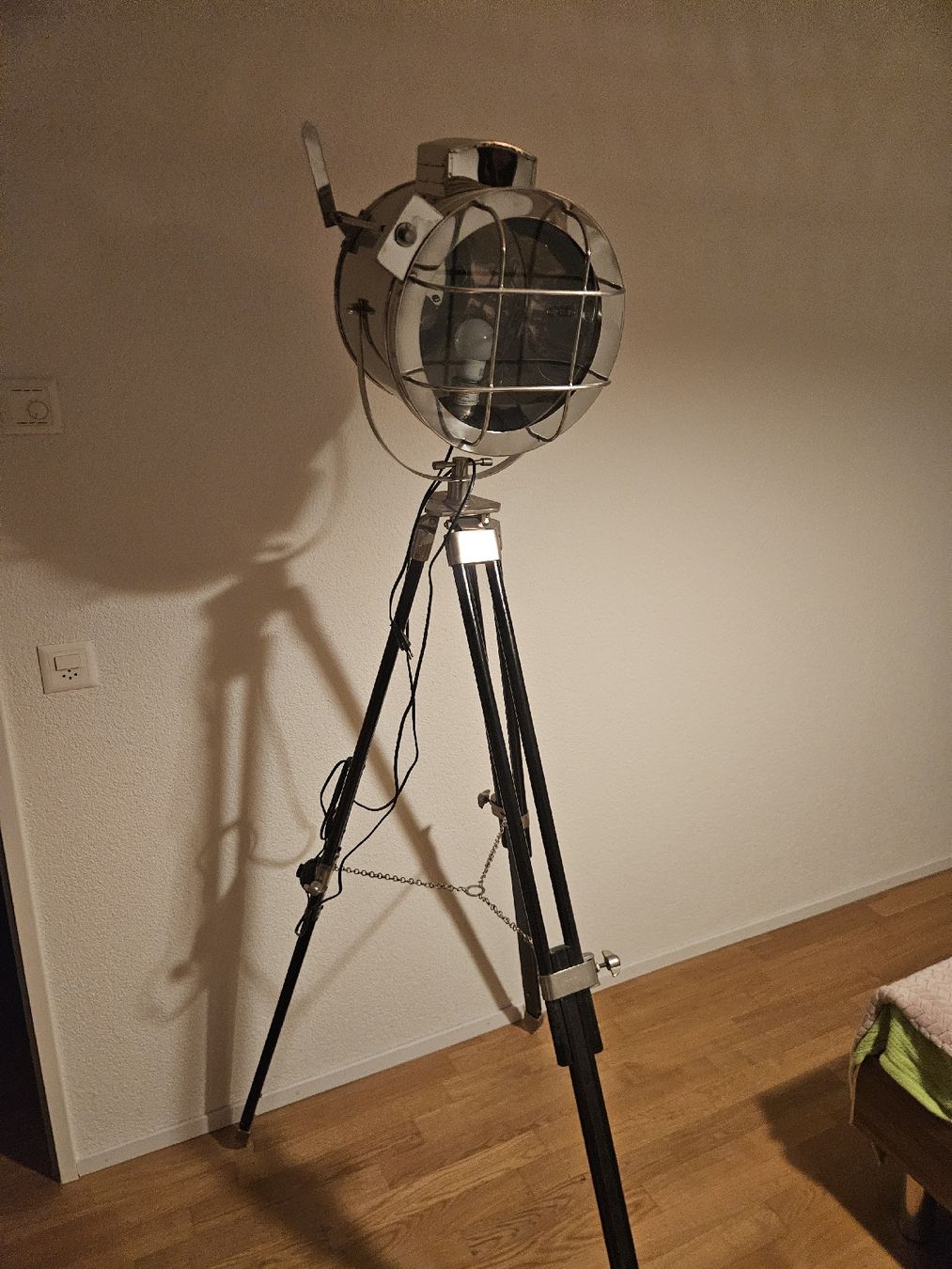 Kare Lampes: Metropolis Stehlampe KARE DESIGN – D'occasion à Thun par Deathcorequeen