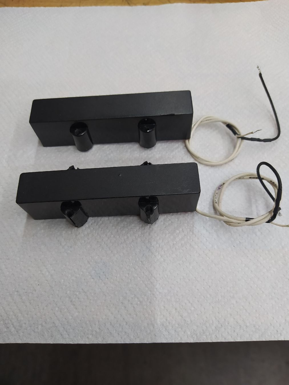Strumenti musicali: Bass Pickups J-Bass – Usato da Weiningen ZH venduto da Vitanyi