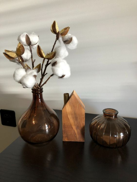 2 Stk. Vase braun + Holzhaus von DEPOT Kaufen auf Ricardo