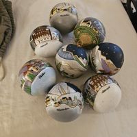 8 Weihnachtskugeln handbemalt appenzell