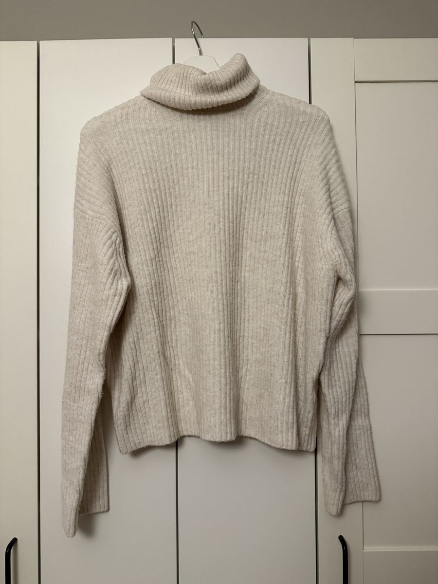 H&M Maglioni & Felpe: Rollkragen Strickpullover weiss Grösse S – Usato da Mörschwil venduto da Seegurke18