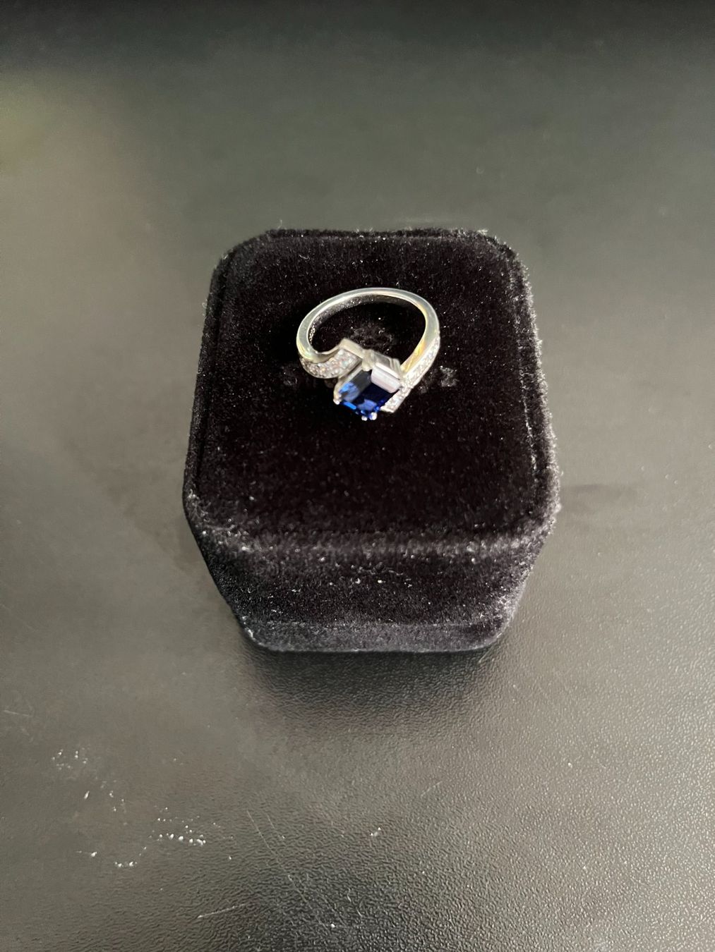 Ringe: Ring Grösse 59 neuwertig – Gebraucht aus Oetwil am See von nig_5xkt 2