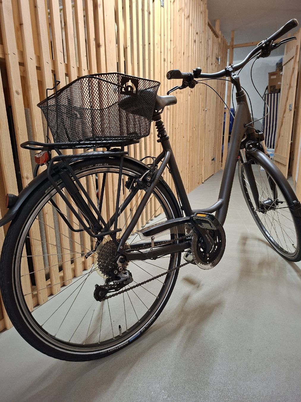 Velos: Gepflegtes Raleigh Damenvelo – Gebraucht aus Fehraltorf von TAMASTOBIAS 1