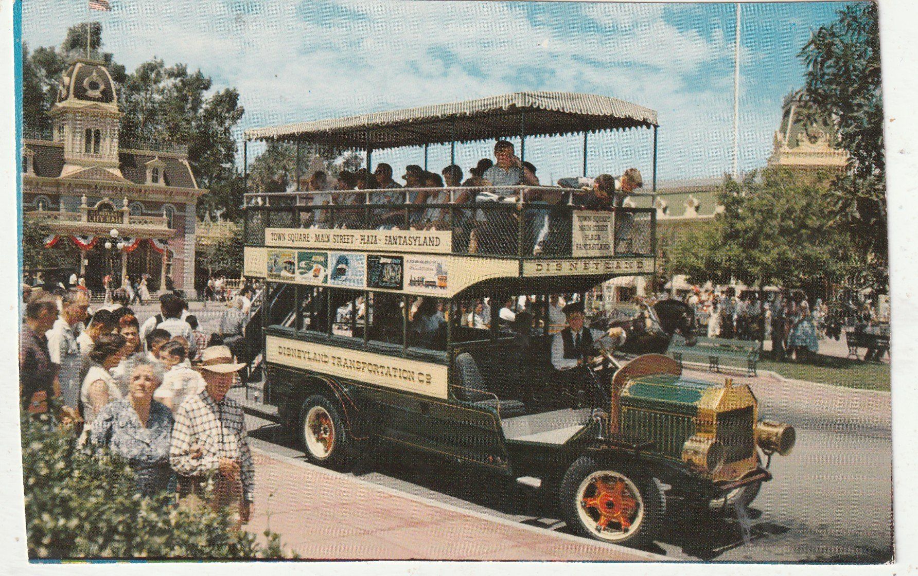 Cartoline postali: Disneyland Auto Doppeldeck – Usato da Lumbrein venduto da made02