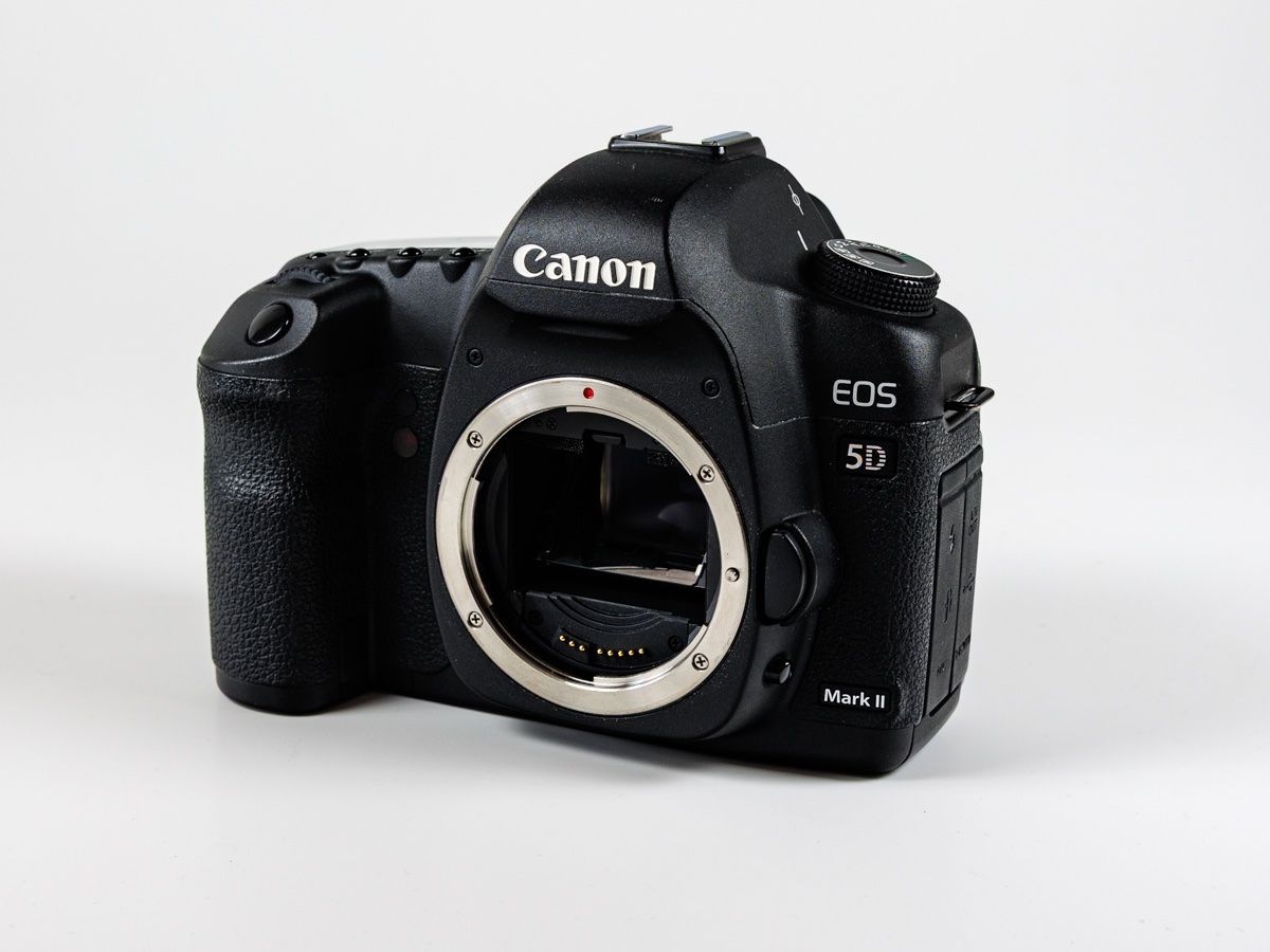 Canon Fotocamera: Canon EOS 5d Mark II – Usato da Sennhof venduto da chaoscrack 1