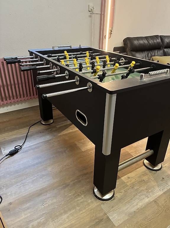 Spiele: Tischfussball Kasten "Töggelichaste" – Gebraucht aus Dübendorf von max_2x9t 1