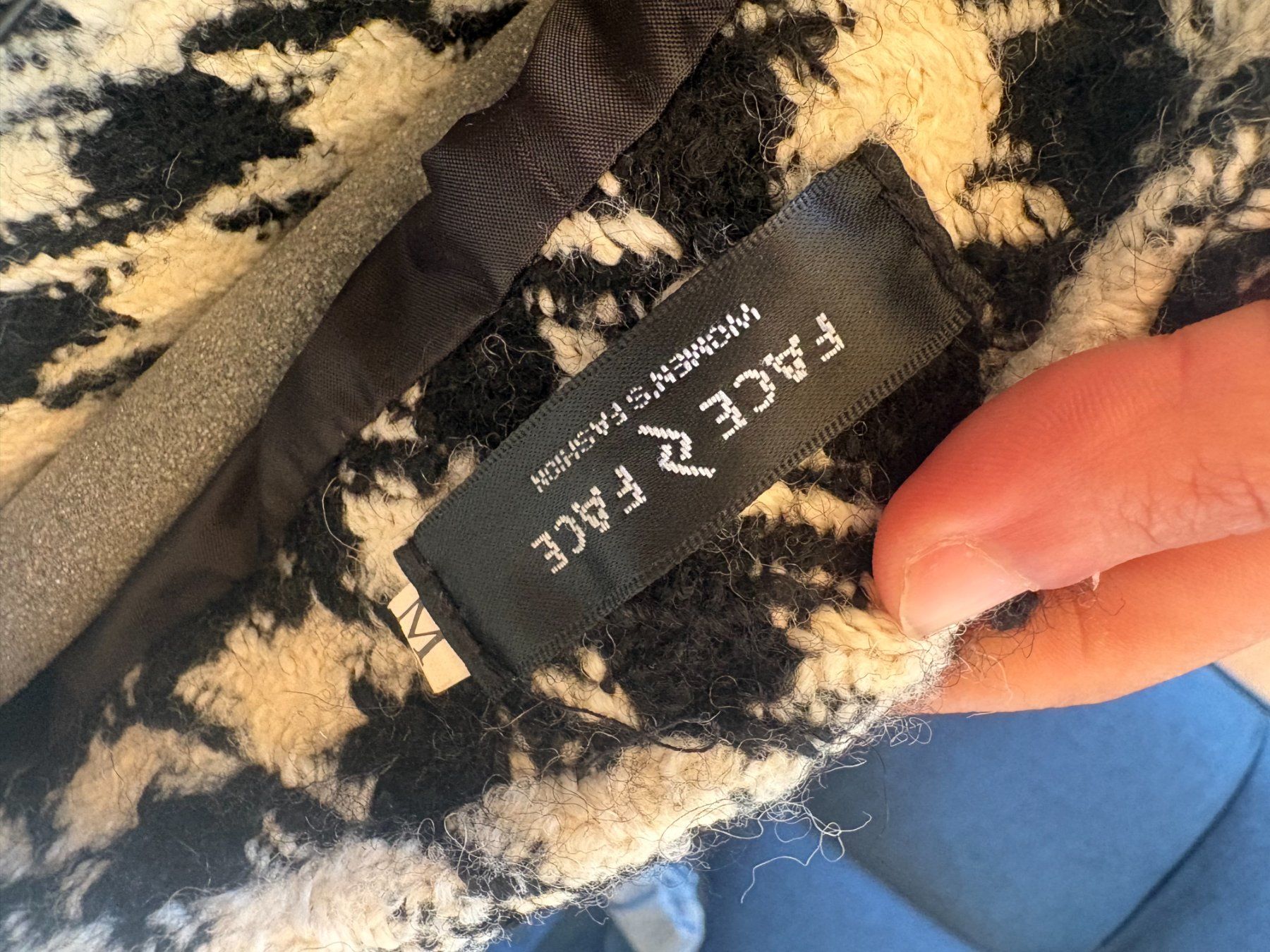 Gonne: Face to Face tweed mini skirt S / 36 – Usato da Fribourg venduto da georgeabottino 2