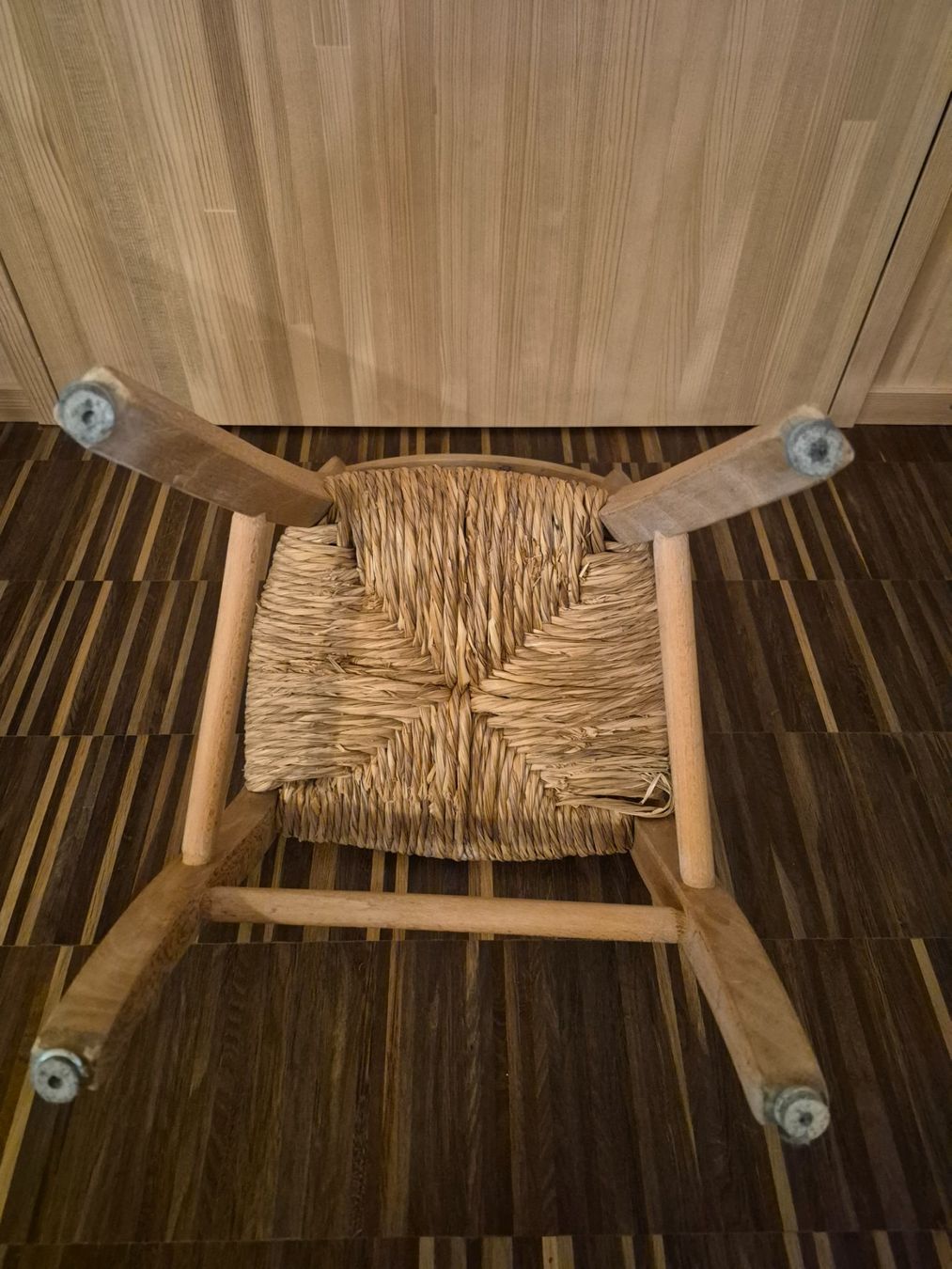 Stühle: Kinderstuhl Holz – Gebraucht aus Küssnacht am Rigi von Hannibal06 2