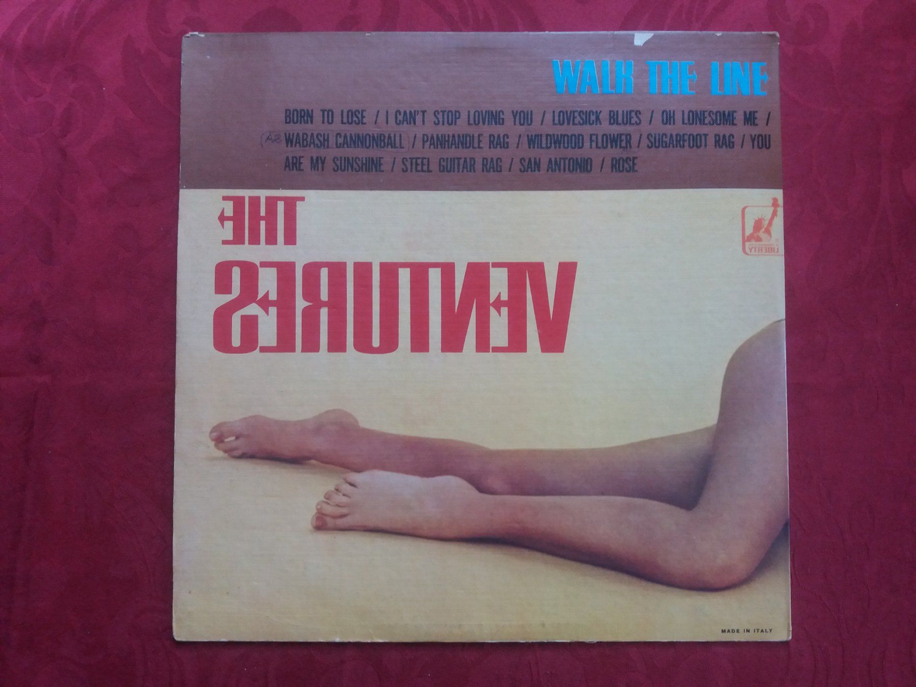 Dischi in vinile: LP (The Ventures) Walk the line – Usato da Meyrin venduto da toutatis 1