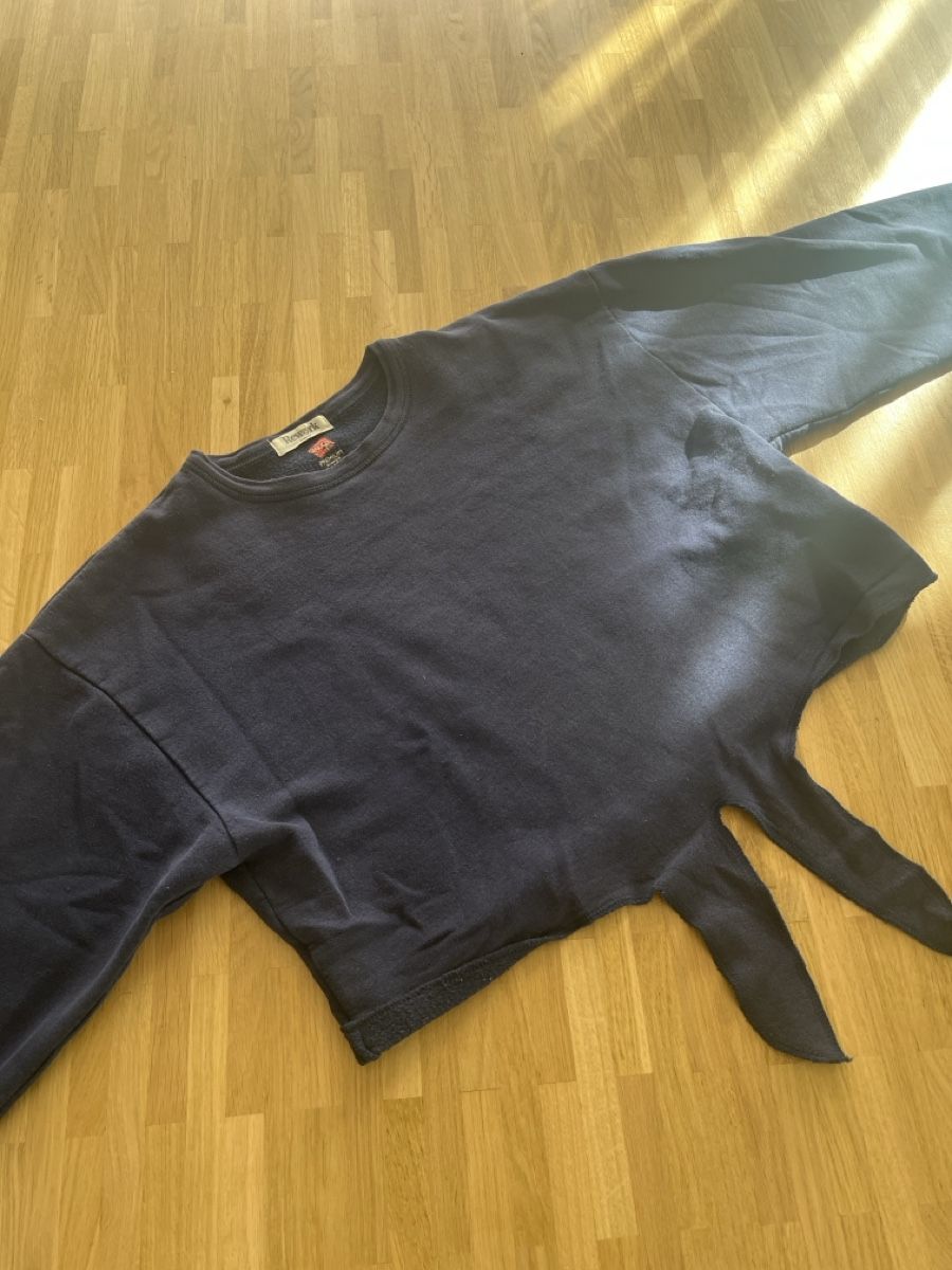 Maglioni & Felpe: Rework Pullover dunkelblau – Usato da St. Gallen venduto da R888