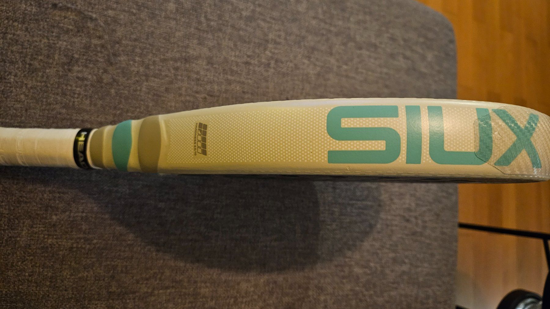 Racchette: Siux Padel Racket Valkiria Pro 2026 – Nuovo (secondo la descrizione) da Zürich venduto da Jesch 2