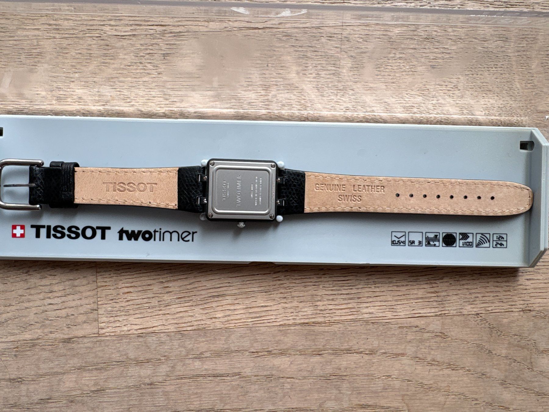 Tissot Uhren: Tissot Two Timer | Helvetia | Full Set – Gebraucht aus Elgg von Jo_Naj 3