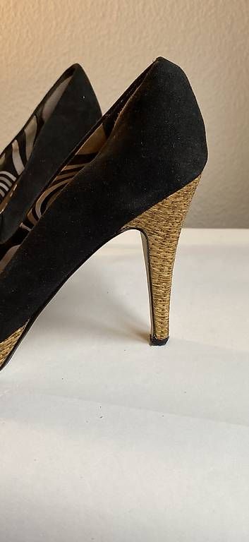 Scarpe da donna: Blau Peeptoe Pumps Gr. 40 aus Wildleder – Usato da Zürich venduto da asc_72wl 2