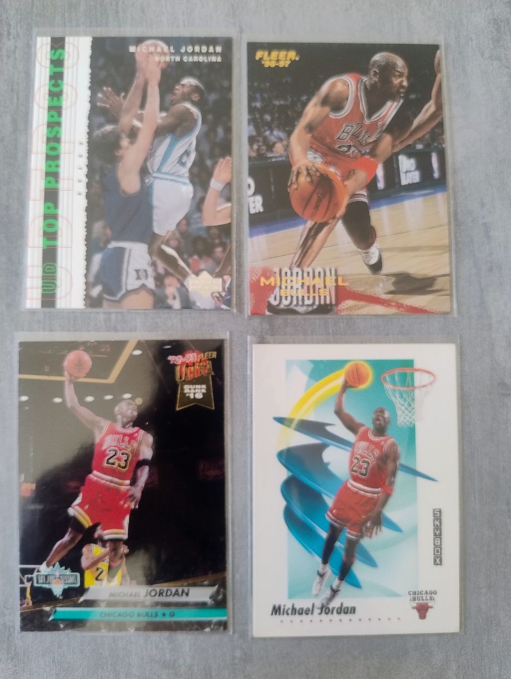 Nba Carte collezionabili: NBA 4 cartes de Michael Jordan  – Nuovo (secondo la descrizione) da Martigny venduto da jul_7s5x