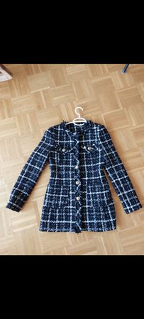 Magnifique blazer tweed à boutons dorés 