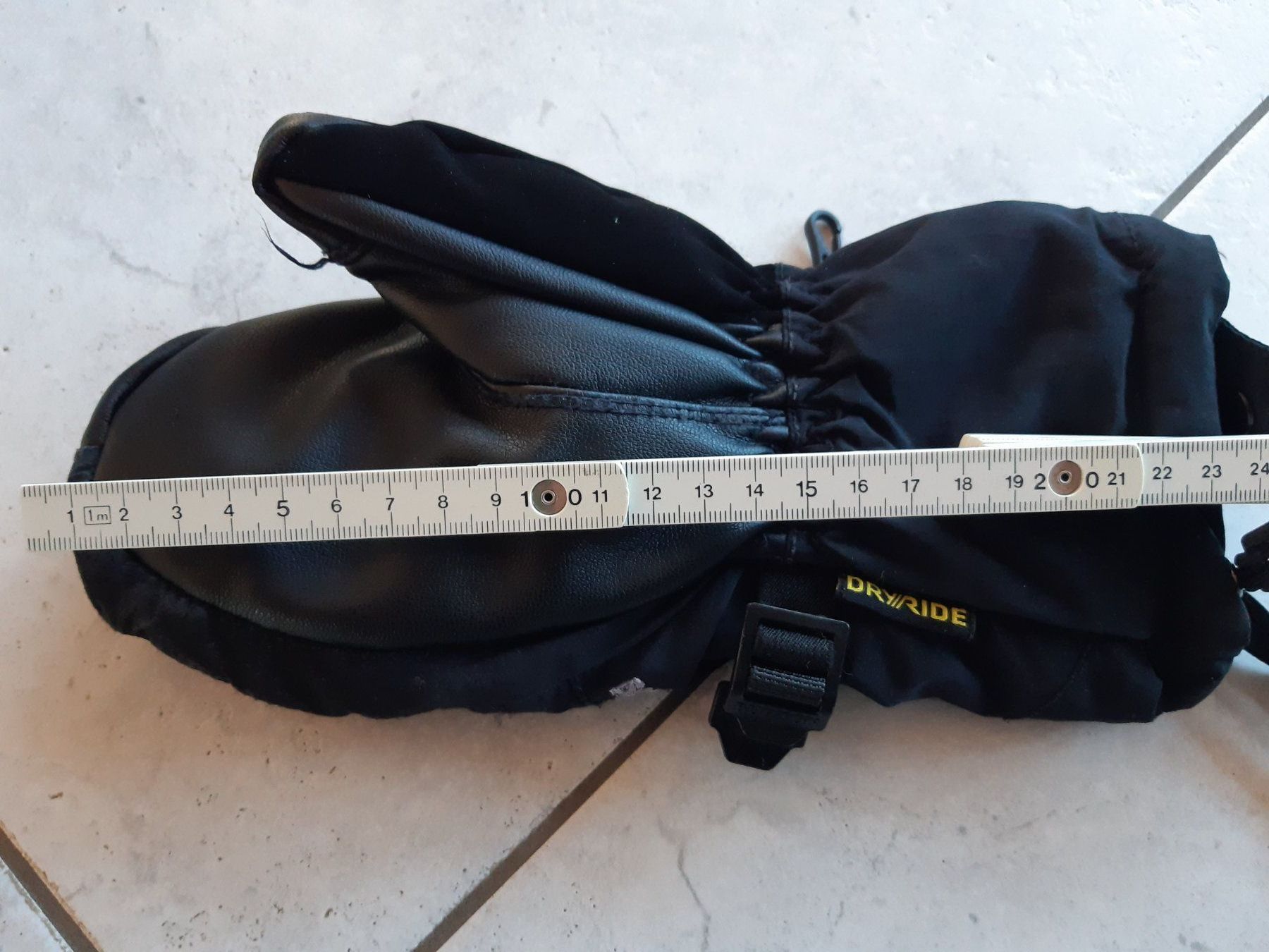 Burton Guanti: Fäustlinge Burton Vent Kids, Gr. L, Handschuhe – Usato da Wohlen b. Bern venduto da Looking4ward 3