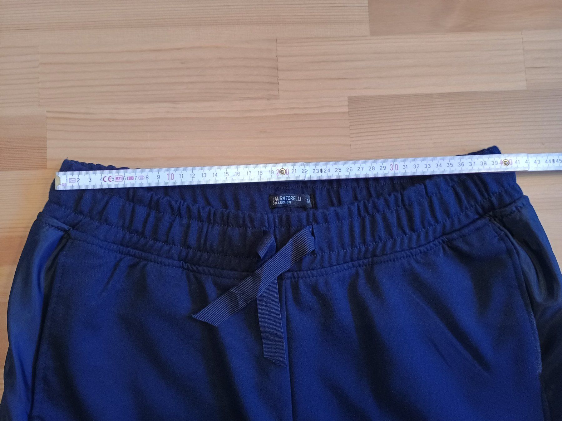 Hosen: Freizeithose, sehr gut erhalten. – Gebraucht aus Schwarzenburg von pau_xty9 2