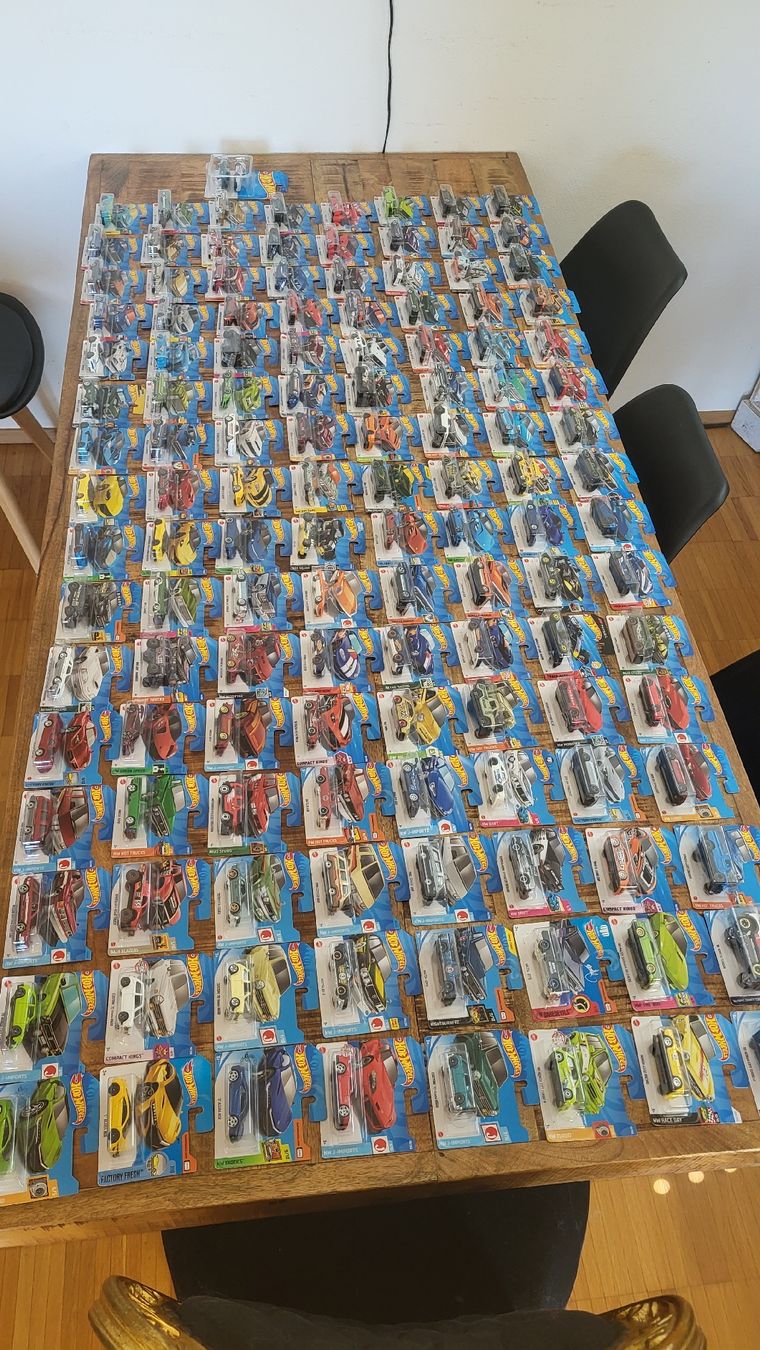Hot Wheels Modellautos: Riesige Sammlung Hot Wheels Modelle – Neu und originalverpackt aus Jona von mjo_f5t2