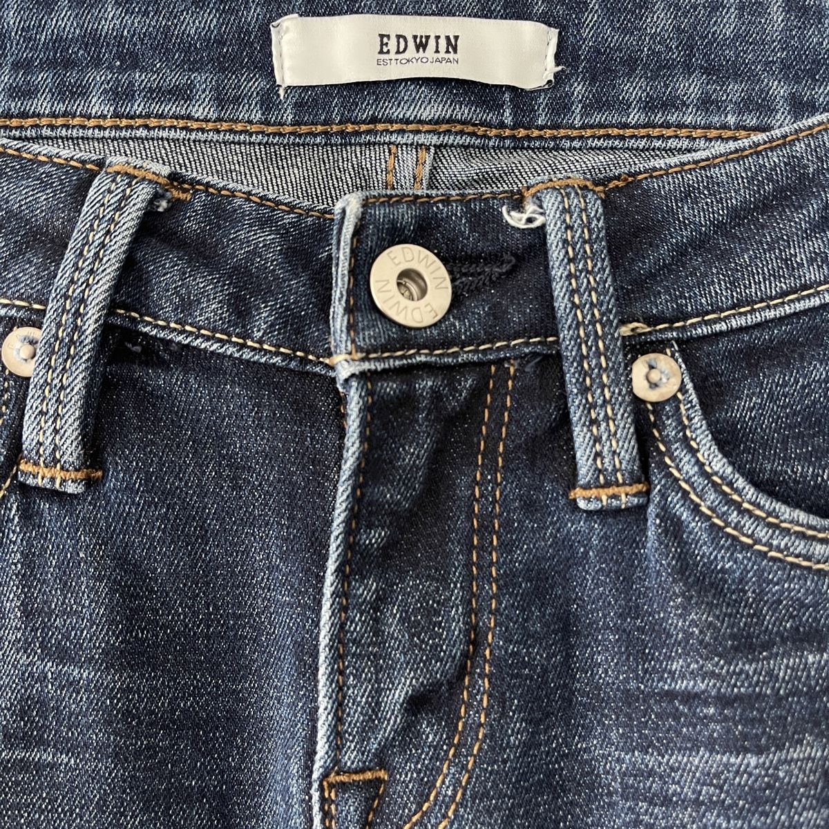 Edwin Jeans: EDWIN Jeans – Nuovo (secondo la descrizione) da Emmen venduto da Avviivva_Com2023 2