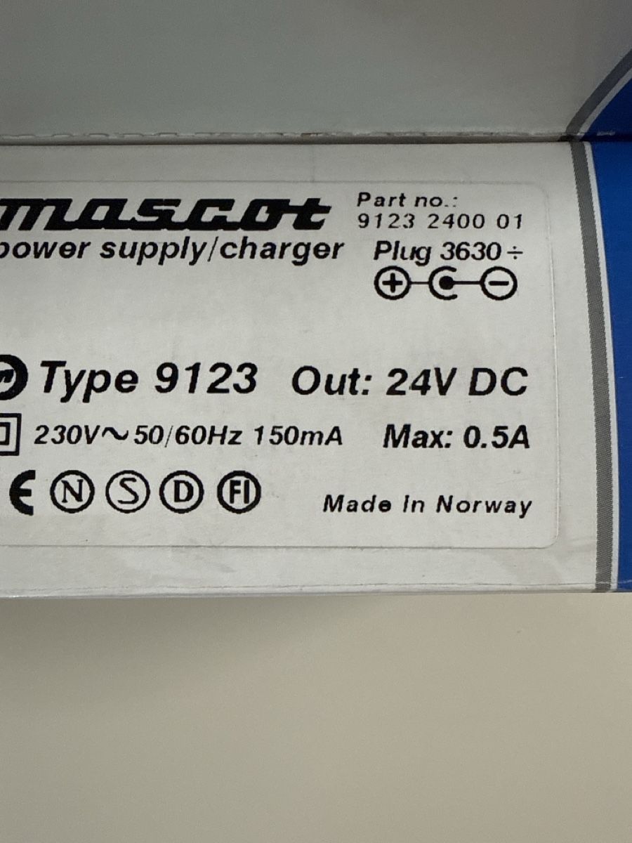 Elektronikbauteile: Mascot Netzteil Typ 9123 24V DC 0.5 A plus Kabel neu – Neu und originalverpackt aus Schaffhausen von Pfurrisprutz 2