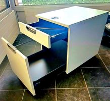 Rollcontainer mit 5 Rollen und Zahlenschloss