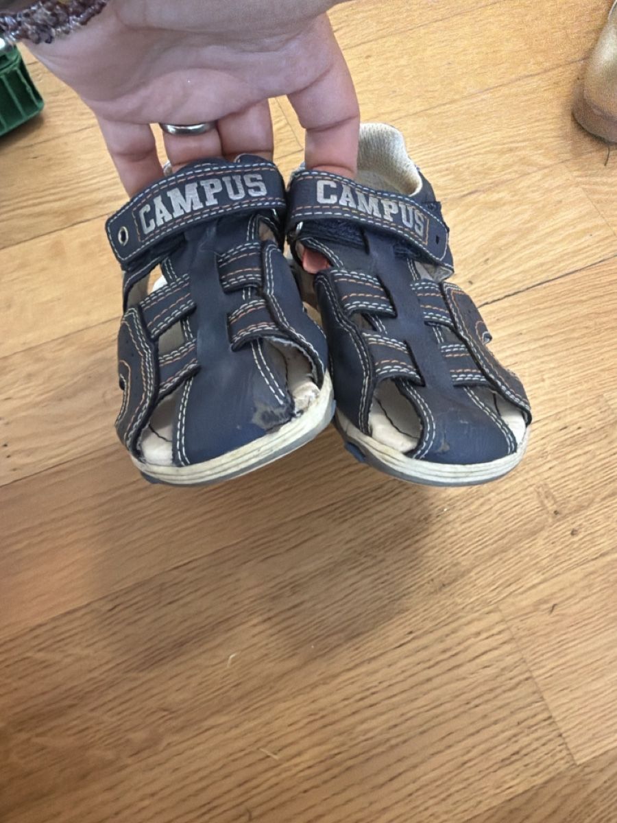 Schuhe für Jungen: sandalen gr 25 – Gebraucht aus Dietikon von limi06 1