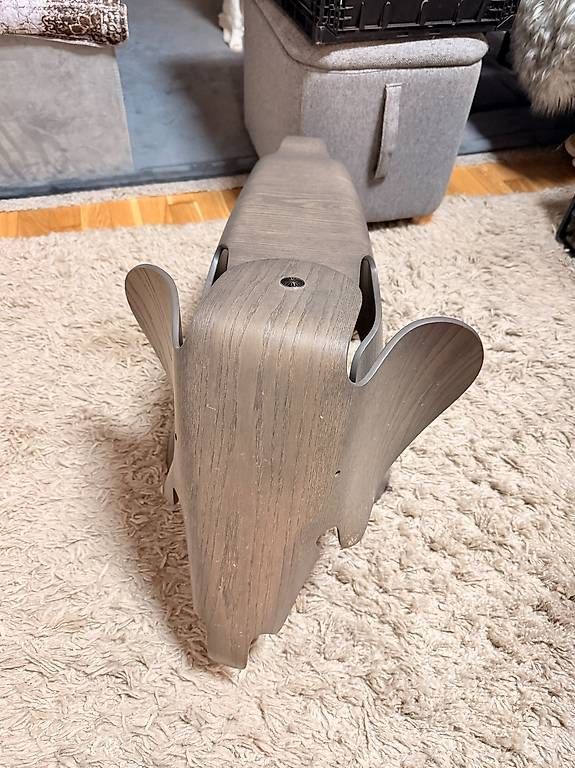 Vitra Hocker: Vitra Eames Elephant Plywood – Gebraucht aus Winterthur von Guki 1