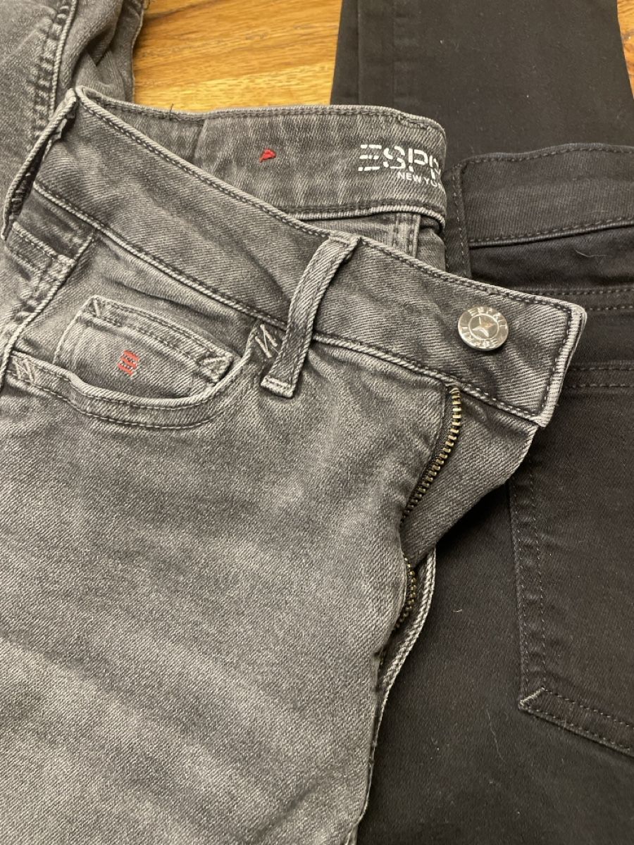 Esprit Jeans: Jeans Esprit, Grösse 28/30 – D'occasion à Holderbank AG par Hallo104 6
