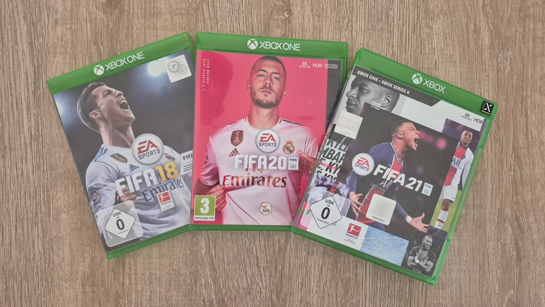Microsoft Console: Xbox One S 500 GB inkl. Controller und 5 Spielen – Usato da Basel venduto da marv16 5