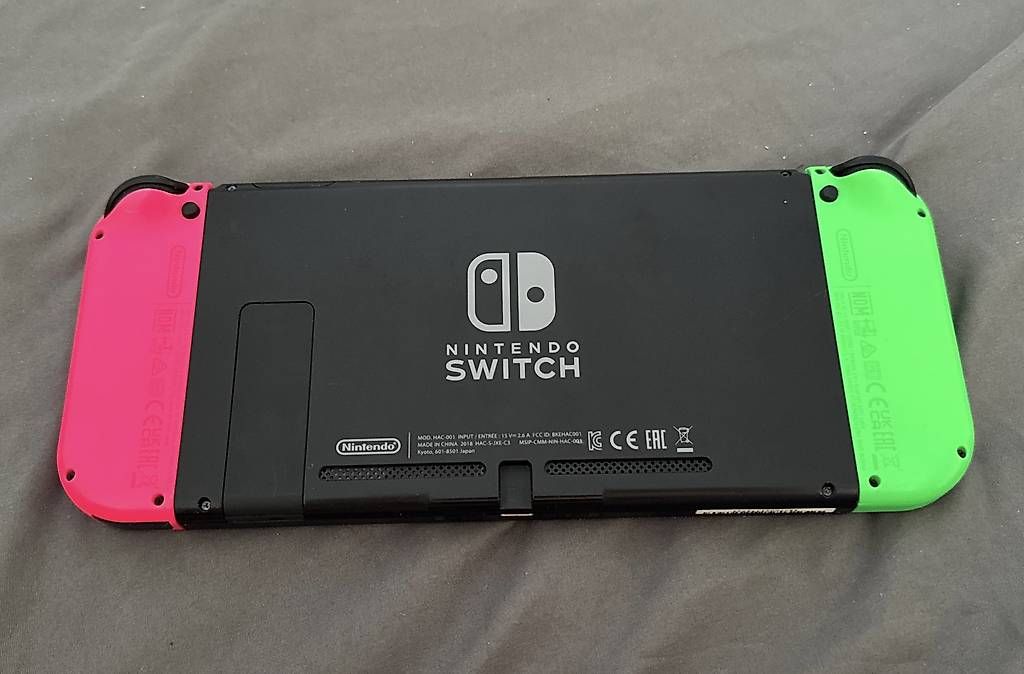 Consoles: Nintendo Switch – D'occasion à Ostermundigen par sve_9xp2 1