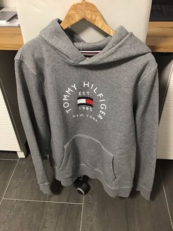 Grauer Tommy Hilfiger Hoodie Grösse L neu