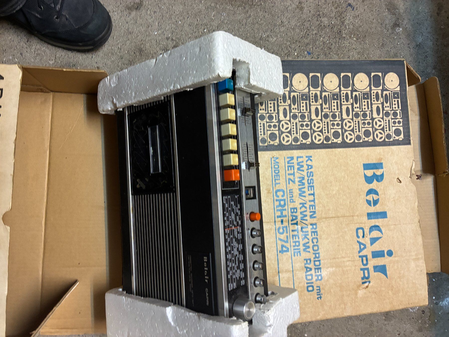 Radios: Alte Transistorradios – Defekt aus Thun von hei_x2mr 1