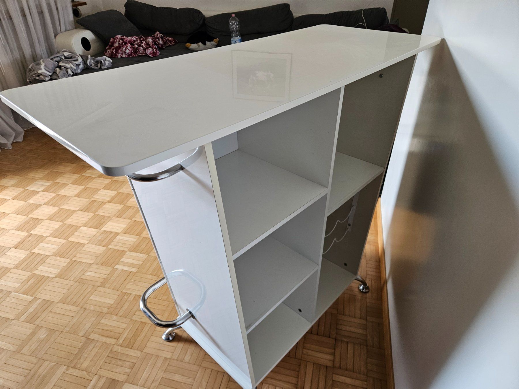 Allestimento di negozi e stand fieristici: Bar – Usato da Winterthur venduto da ThomasVtec 3