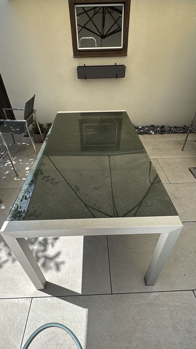 Tische: Gartentisch  – Gebraucht aus Lenzburg von MuKi_13