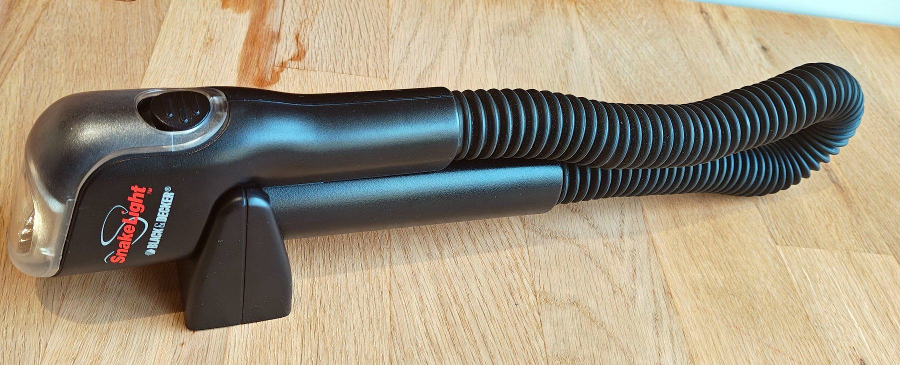 Lampes: Black&Decker Lampe "SnakeLight" - inkl. Halter & 2 Batterien – D'occasion à Bassersdorf par Stingray66